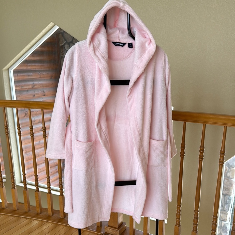 Soft Pink Hooded Bathrobe